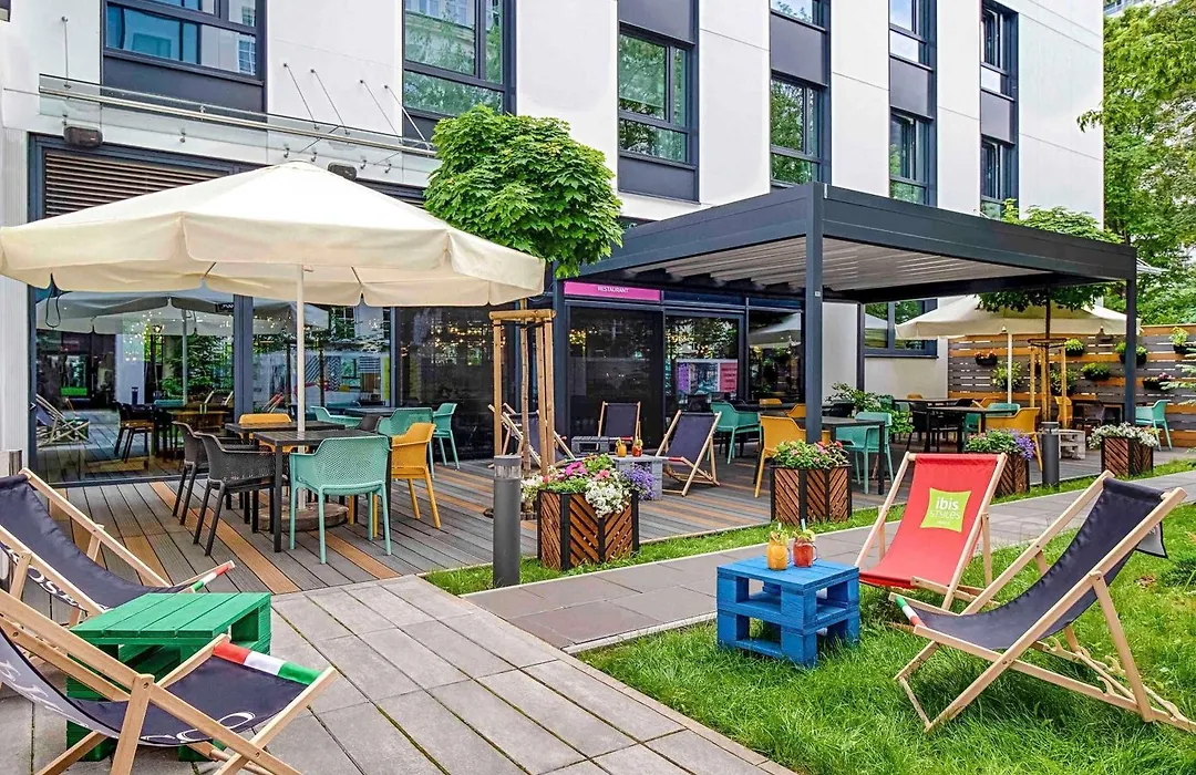 Ibis Styles Warszawa Centrum-1